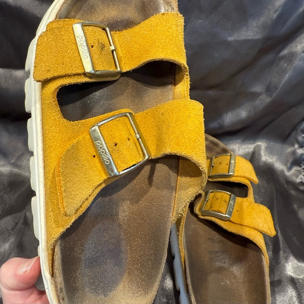 Birkenstock Papillio size 38 Suede Arizona Platform Sandals Gold Buckles w/ box - Picture 9 of 12
